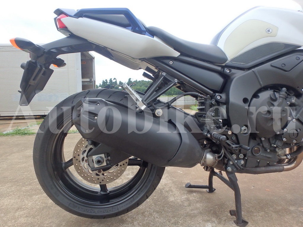 Купить мотоцикл Yamaha FZ1 Fazer 2011 фото 15
